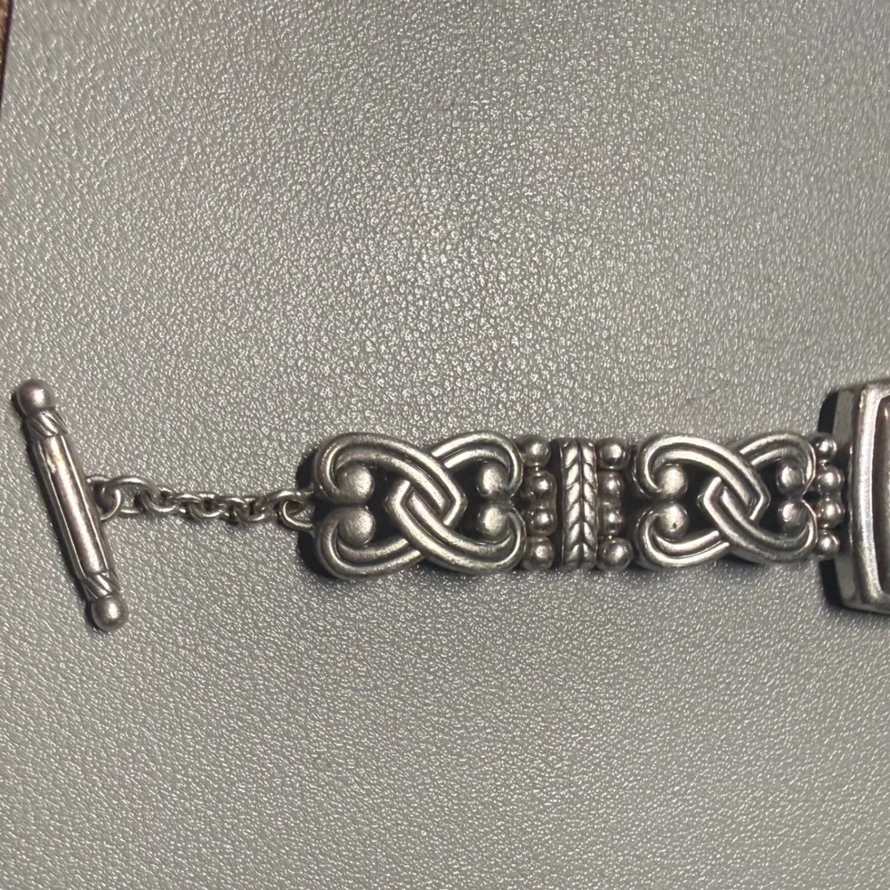 Brighton Santa Rosa Silver Tone Heart Scroll‎ Toggle Link Bracelet Watch Analog